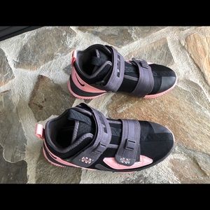 Nike Hi-Top Basketball sneakers